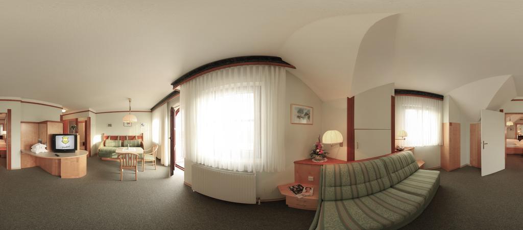 Das-Schmidt Privathotel Mörbisch am See Exterior foto